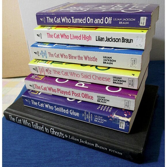 Lot of 7: "The Cat Who...." books by Lilian Jackson Braun - Picture 2 of 14